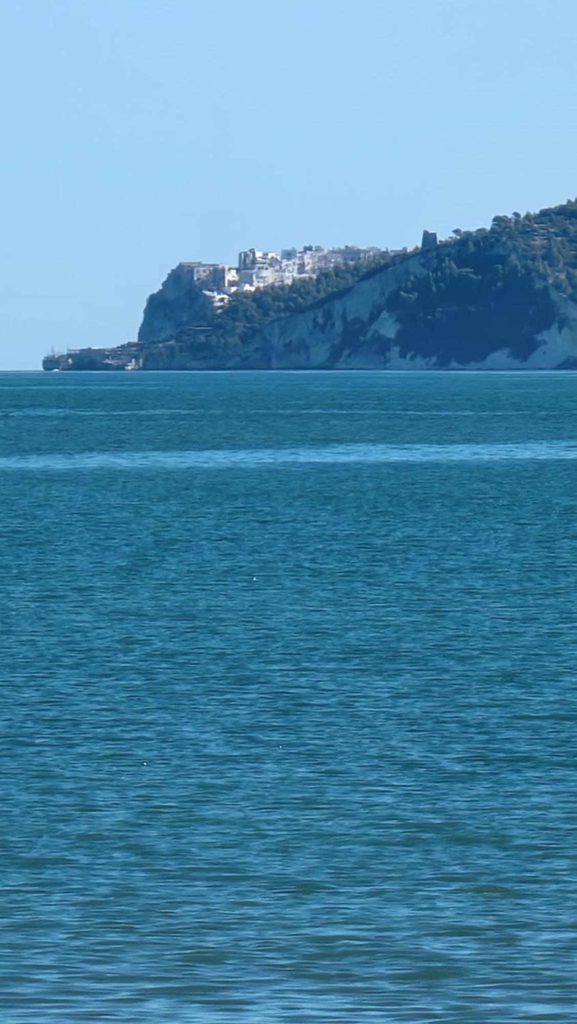 Suites Dimora Garibaldi Пескичи Экстерьер фото