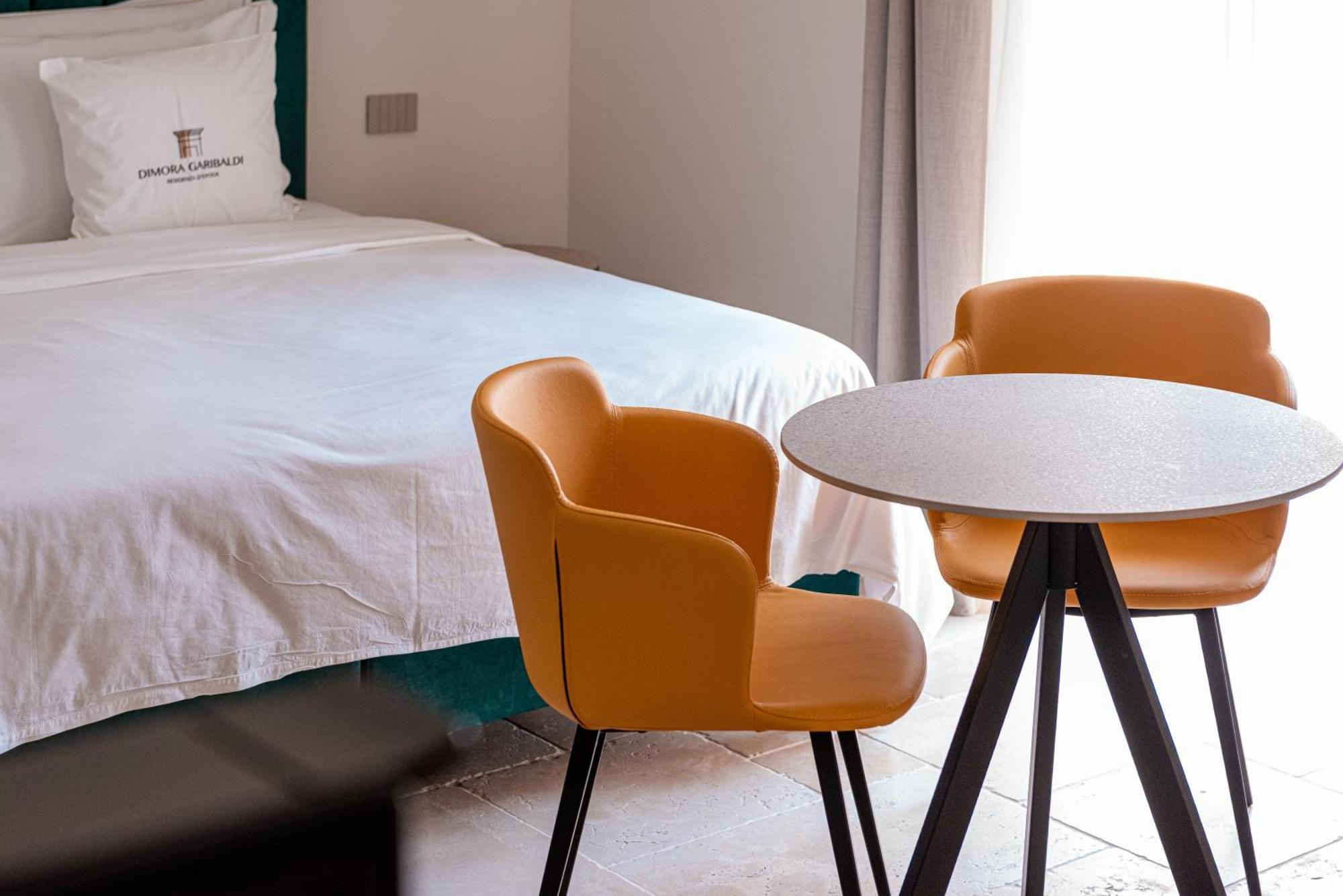 Suites Dimora Garibaldi Пескичи Экстерьер фото