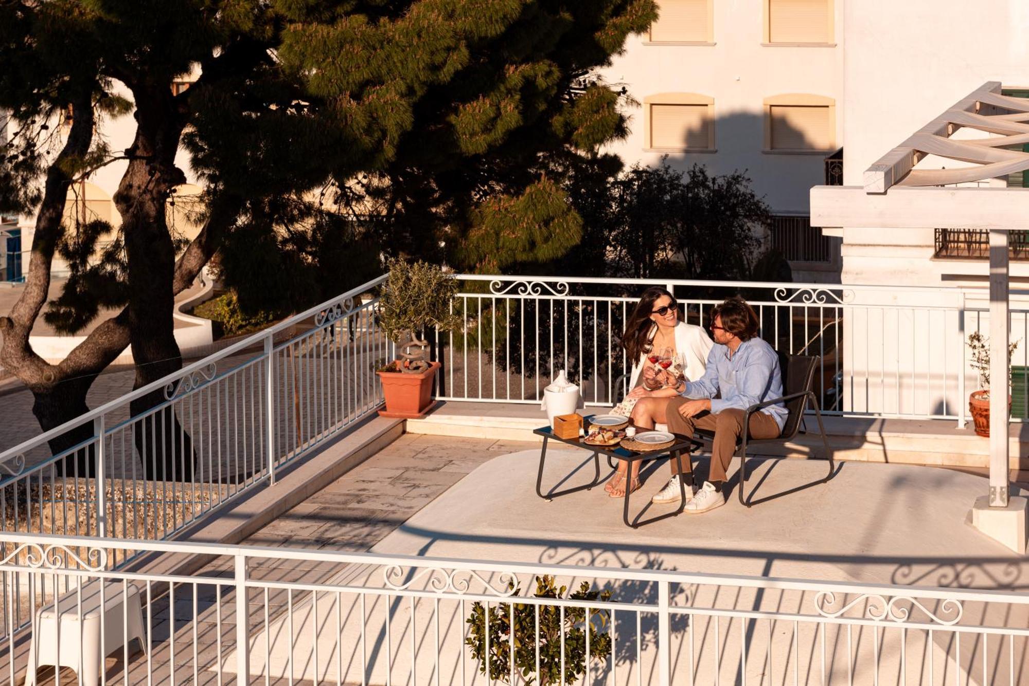 Suites Dimora Garibaldi Пескичи Экстерьер фото